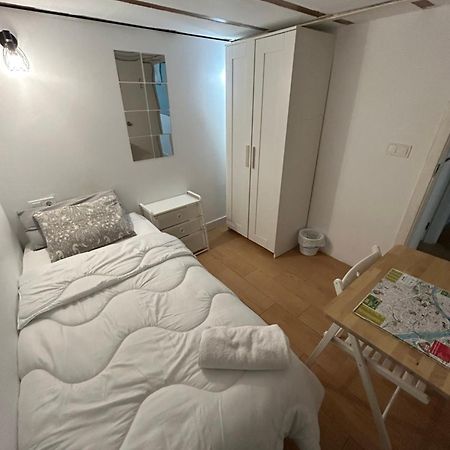 Airbhouse Private Rooms & Apartments Sevilha Exterior foto