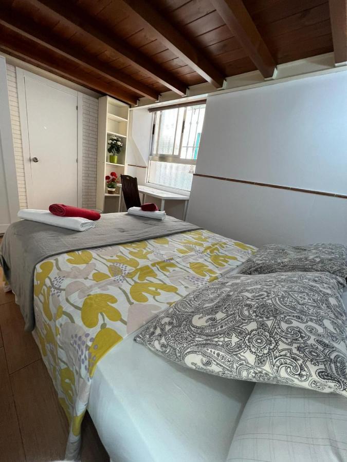 Airbhouse Private Rooms & Apartments Sevilha Exterior foto