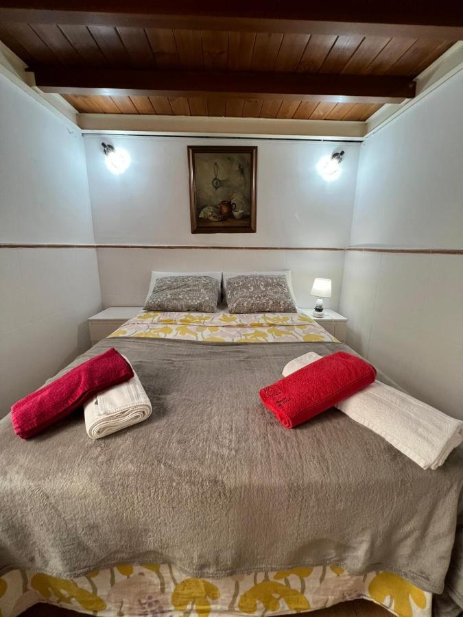 Airbhouse Private Rooms & Apartments Sevilha Exterior foto